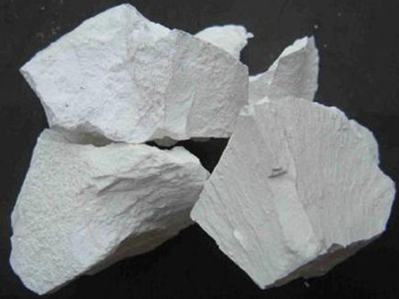 熟石灰粉和生石灰粉有什么區(qū)別？